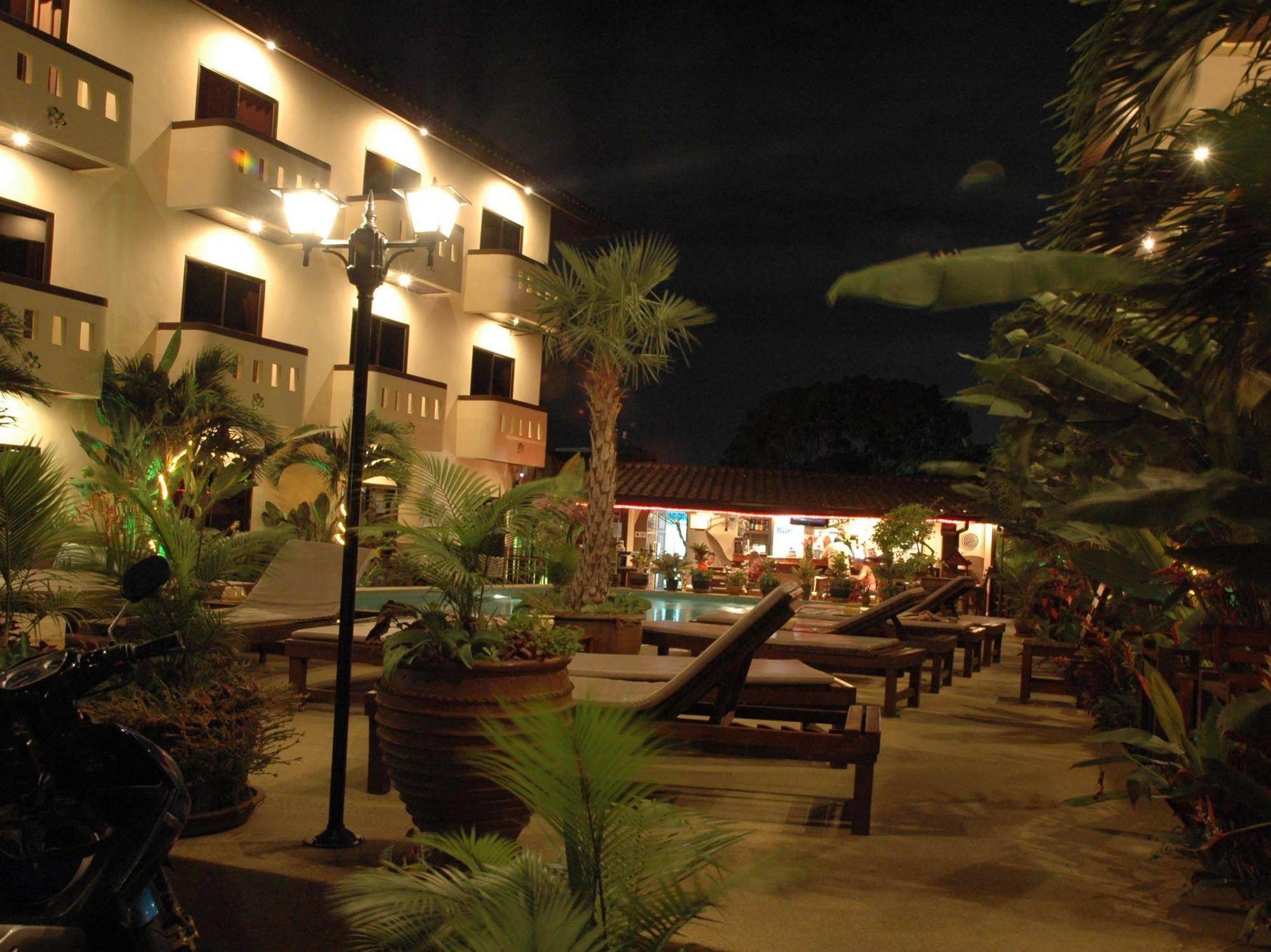 Bonkai Resort Pattaya Exterior photo